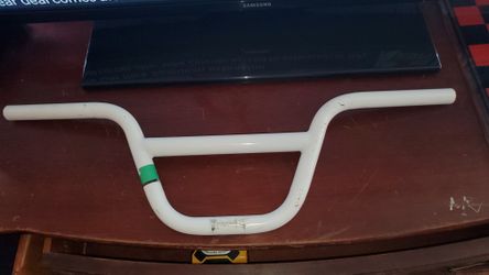 DIAMOND BACK BARS