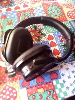 🔥DEAL OF THE DAY🔥🔥 WIRELESS HEADPHONES 🔥