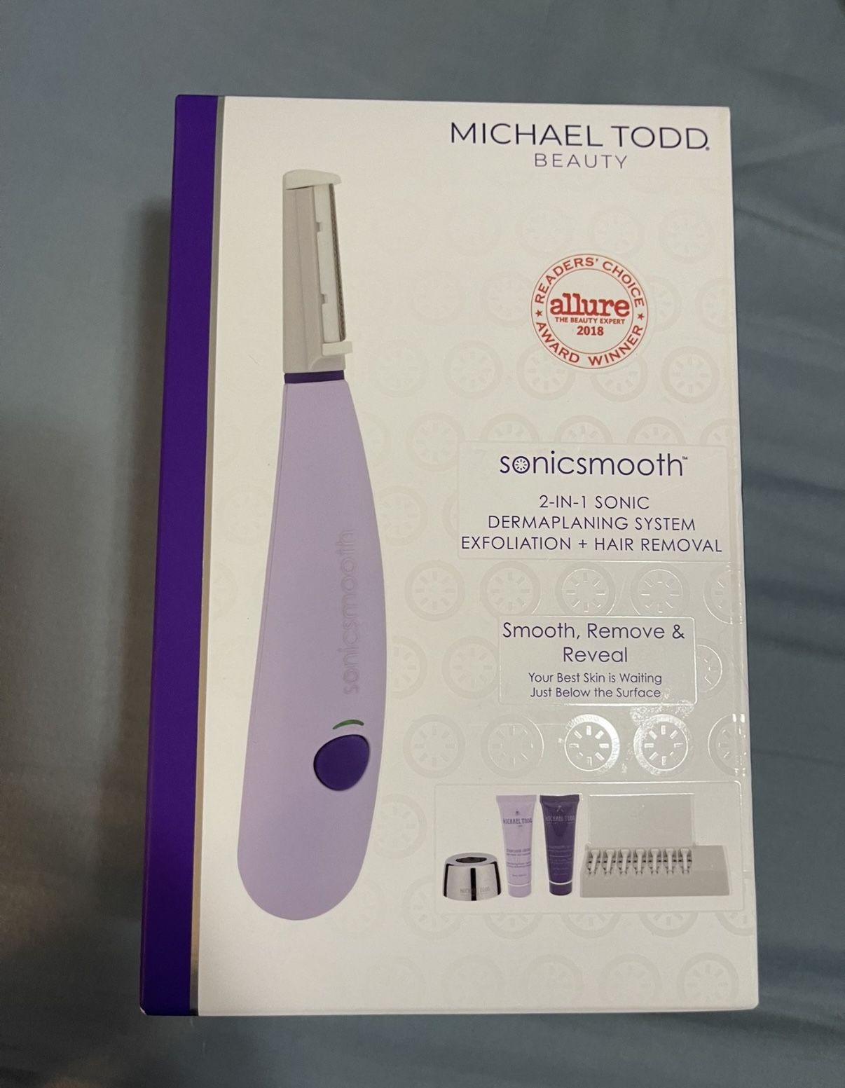 Sonicsmooth Sonic Dermaplaning Exfoliation & Peach Fuzz Removal System