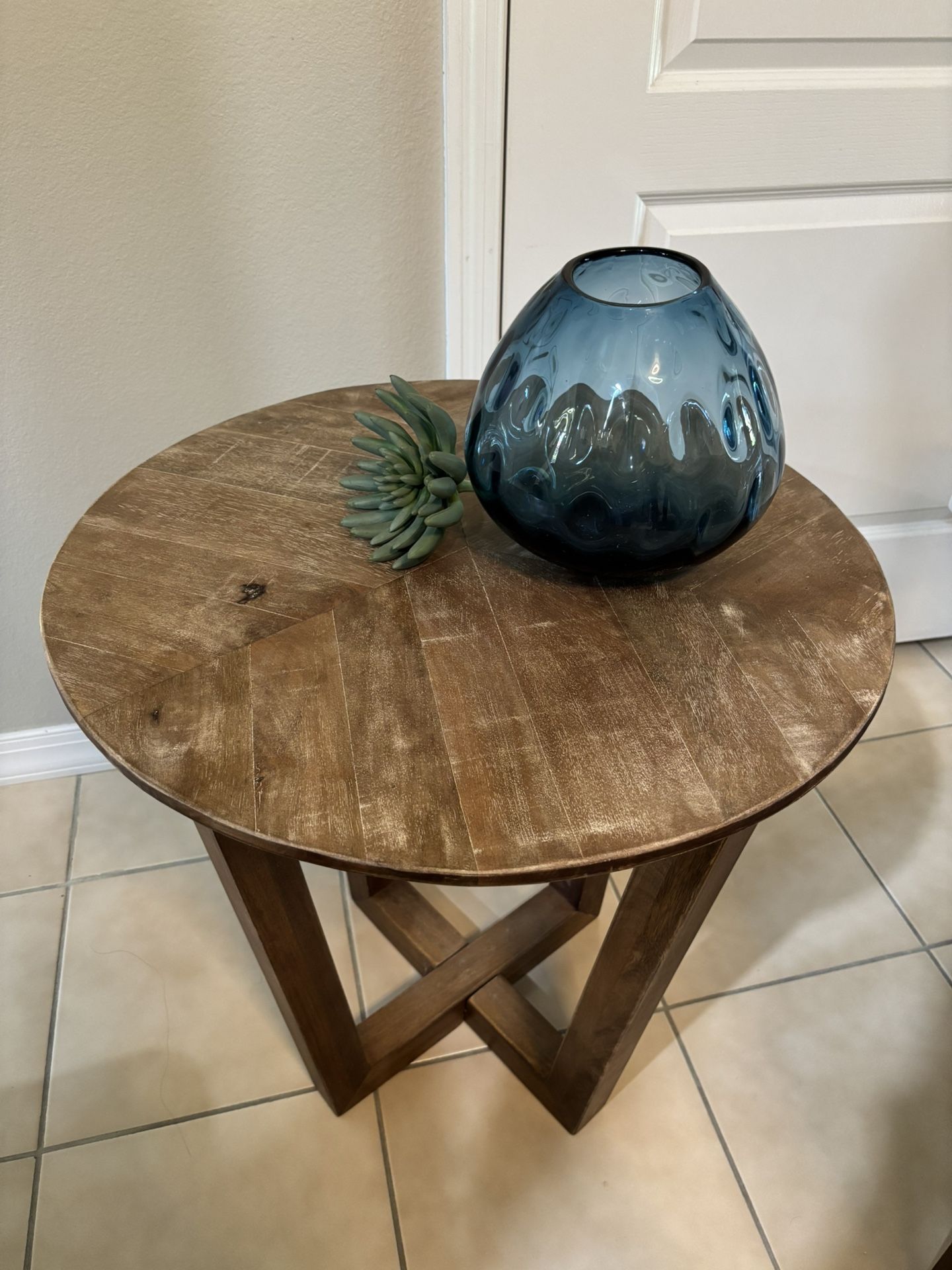round table