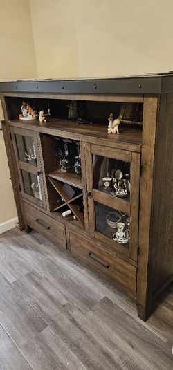 China Cabinet