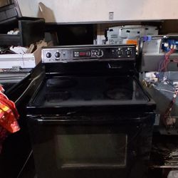 GE Black Glass Top Range (Stove/Oven) - Can Deliver 