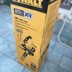 DEWALT  20V MAX  12in Brushless Cordless Battery Powered Chainsaw Tool Only (Brand New)