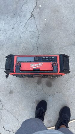 M18 Pack out Radio