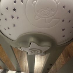 Like New Crib Needs To Go ASAP