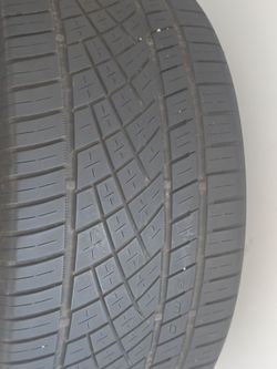 Continental ExtremeContact 295/35 ZR21 107Y Tire – Good Tread
