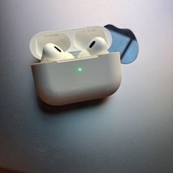 New Airpods Pro 