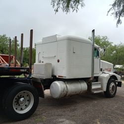 Peterbilt 89 Cummins Pto