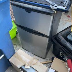 Mini Fridge