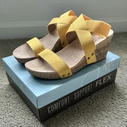 Life Stride Del Mar Wedge Ankle Strap  Women's  Sandal NEW Size 11 M