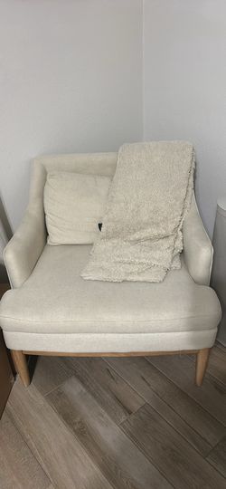 Upholstered arm chair
