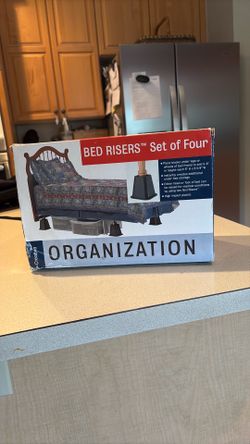 Set of 4 Bed Risers