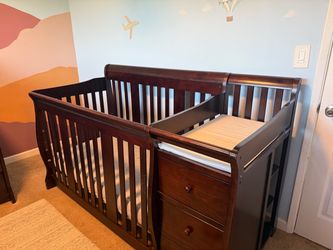 Storkcraft 5 in 1 crib