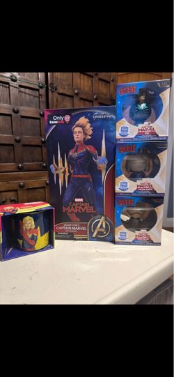 Disney marvel Captain marvel