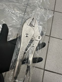 Matco Tools 10" Straight Jaw Locking Pliers w/ Cutter – NEW