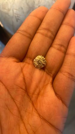 Gold nugget earring