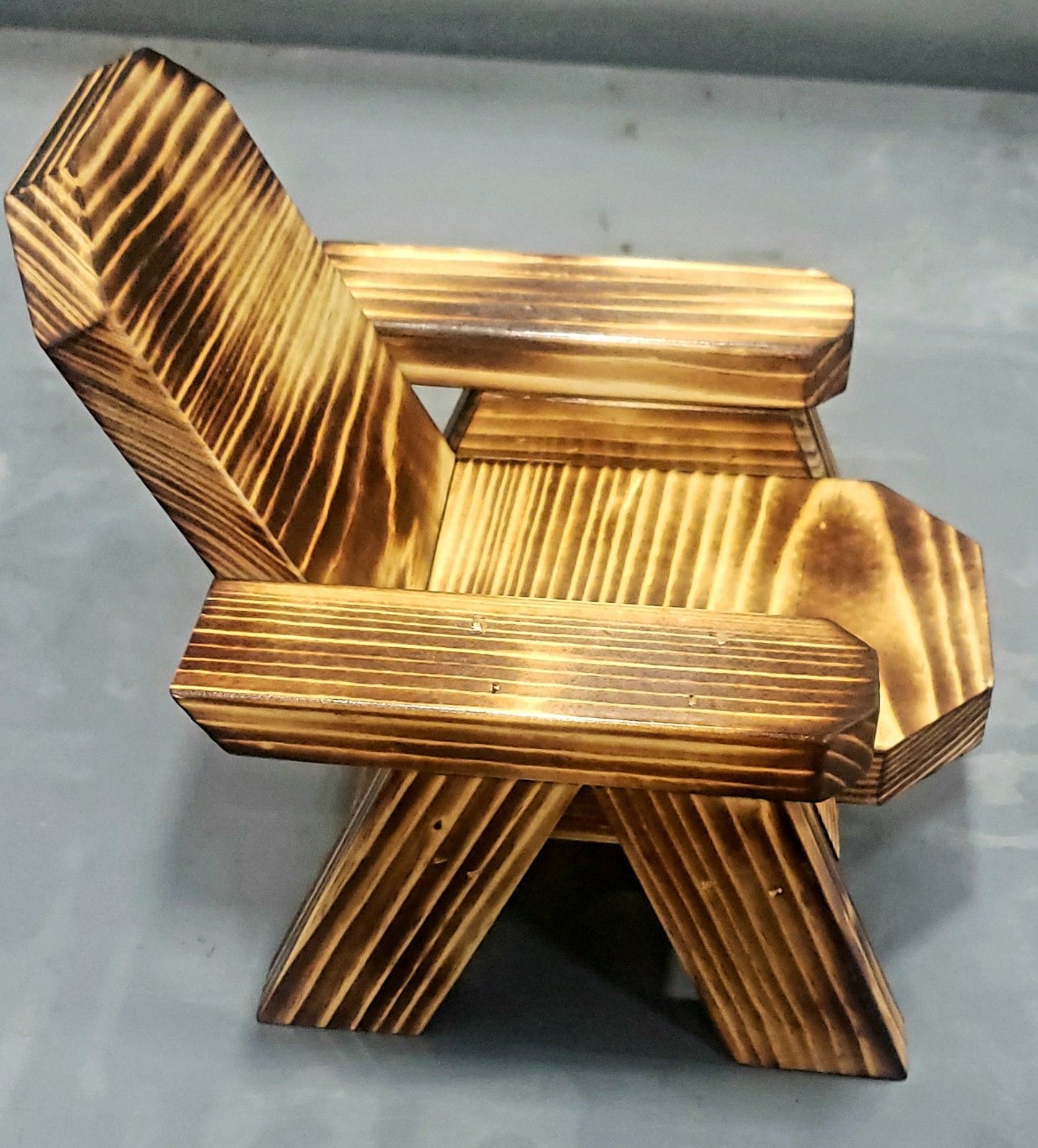 Squirrel chairs