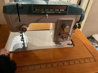 Sewing Machine Antique The Brand Is White Super Deluxe