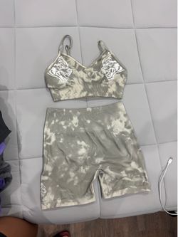 SHE Darc Sport bra and shorts
