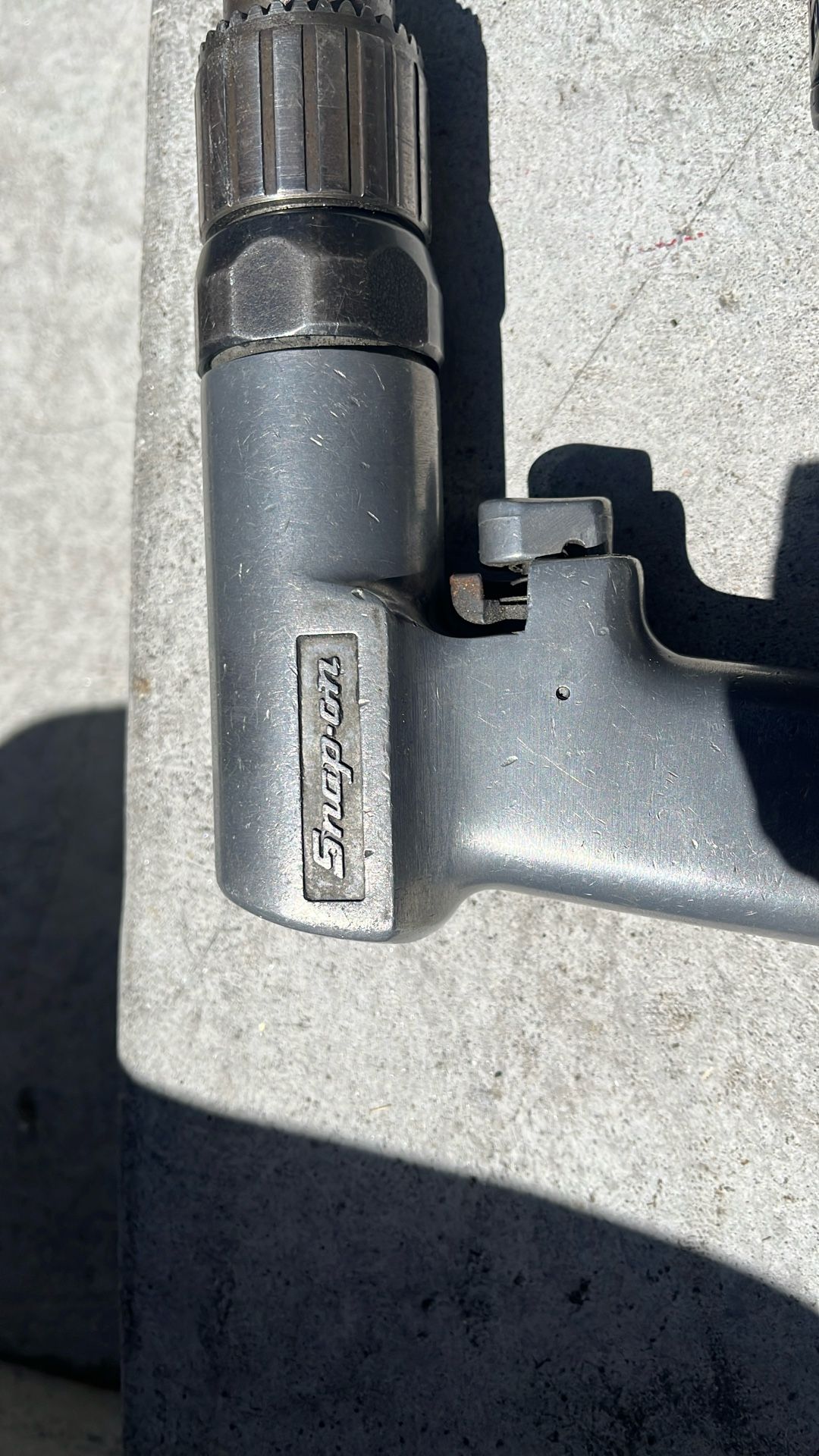 Snap On Air Drill And 3/8 Inch Air Tool