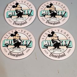 Collectible Disneyland Buttons Lot Of 5 - Mickey and Donald 