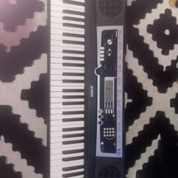 Selling a Yamaha PSR-170 keyboard. It's in good condition and ready for a new home. Great for beginners or anyone looking for a portable keyboard to p