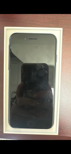 Iphone Se 64GB unlocked Brand New