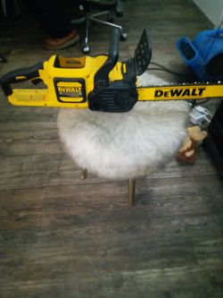 Cordless DeWalt  Chainsaw 