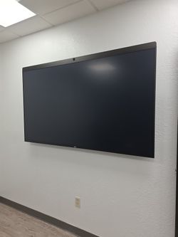 77" DTEN for SALE. TOUCHSCREEN ORIGINALLY 9K