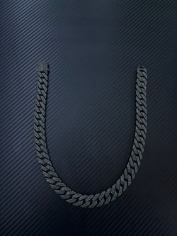 18’ Black VVS CZ 15 mm Gun Metal Cuban Link Chain.