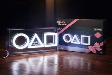🎀Squid Game Neon Light – New (USB Powered)