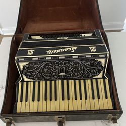 Scandalli Rimini Accordian