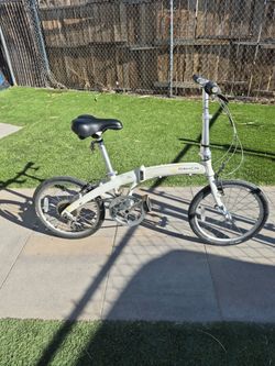 Dahon Mu folding bike