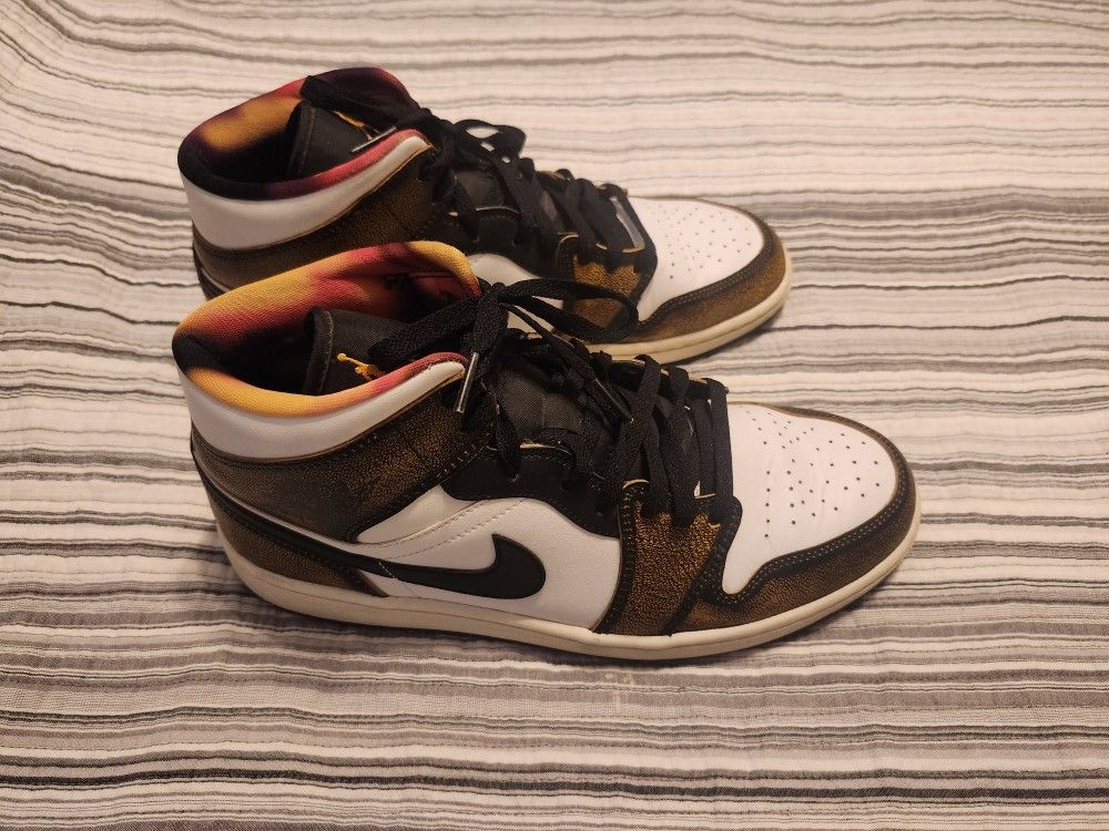 Jordan Men's Air 1 Mid SE Wear Away