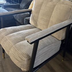 Mid Century Modern Accent Chair