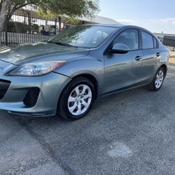 2013 Mazda Mazda3