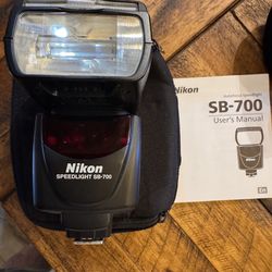 Nikon SB 700 flash