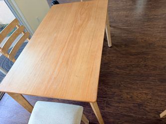 Dining table and Chairs