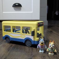Bluey's School Adventure Bus