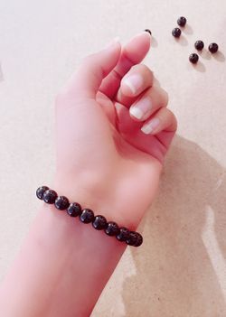 Shiny Black Beads Bracelet 