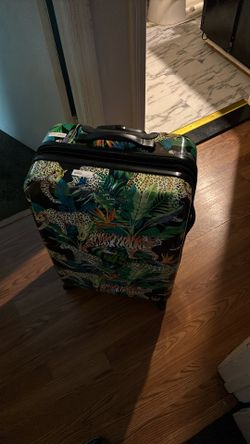 Suit Case