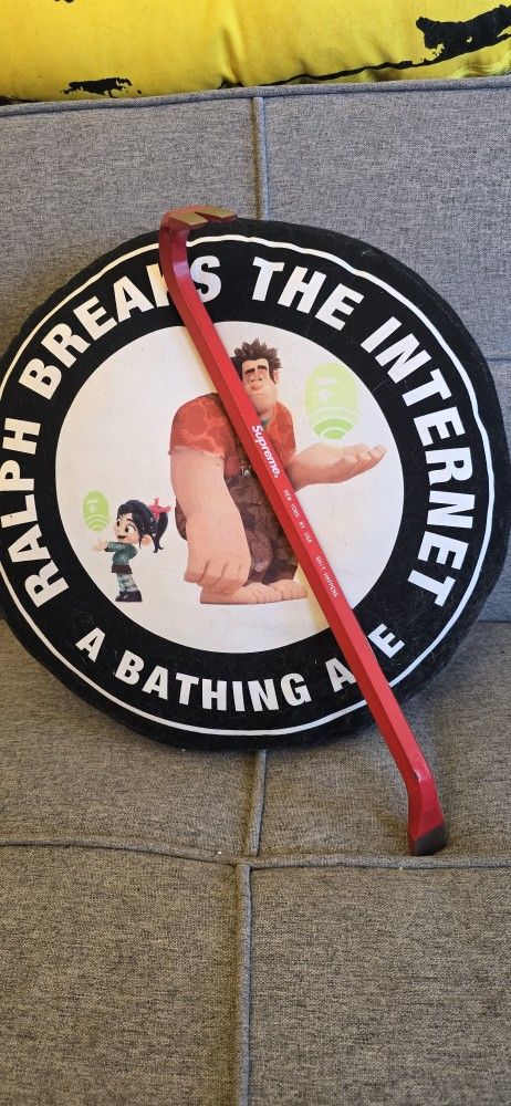 Supreme Crowbar