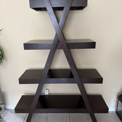 Wood shelves, great condition