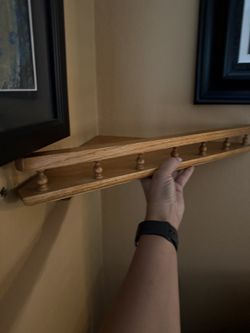 3 Solid Oak Corner Wall Shelves – Matching Set of 3 – Spindle Gallery Detail