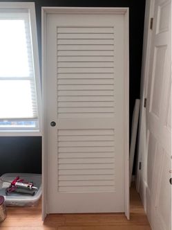 NEW 32” x 80” Mastercraft Full Louvered Interior Door