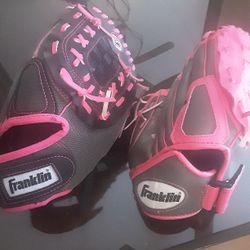 Franklin Fastpitch Pro Series Softball Gloves, Adult And Child's (Girls)