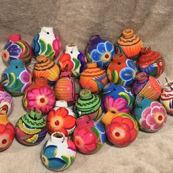 Esferas Echas A Mano/ Handmade Mexican Ornaments
