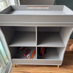 Delta Baby Changing Table & Bookcase Toy Storage