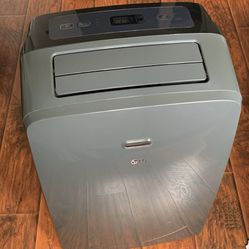 Sanitized-LG 12000BTU Portable AC( Clean Inside & Outside On Everything Like New)