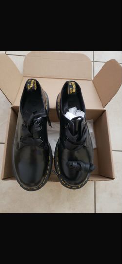 Dr. Martens Shoes Size 10